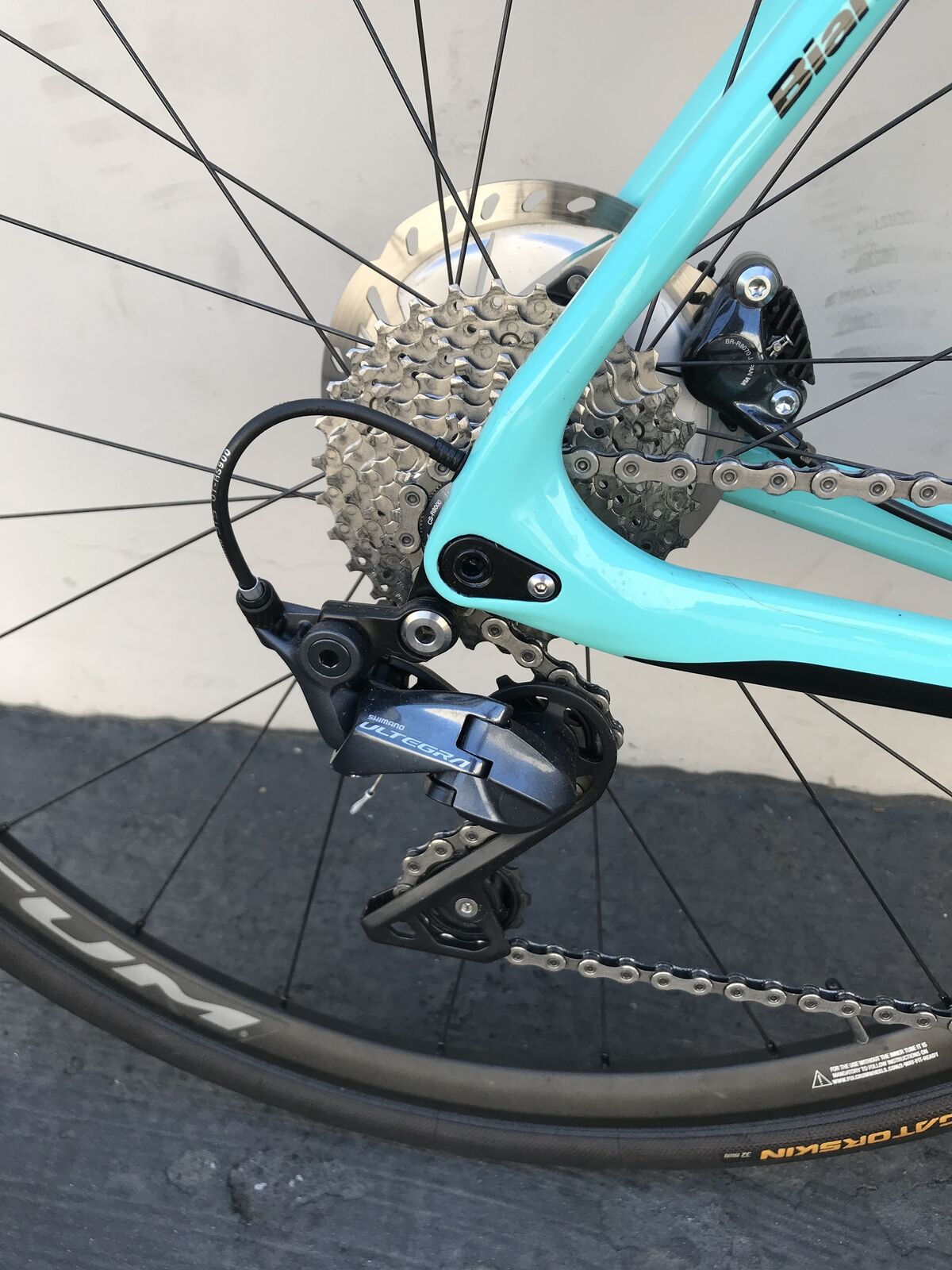 2020 Bianchi Infinito CV Disc Ultegra, Size 57 cm, Very Good - INV-76764 - Fresh Stock Dated December 2025