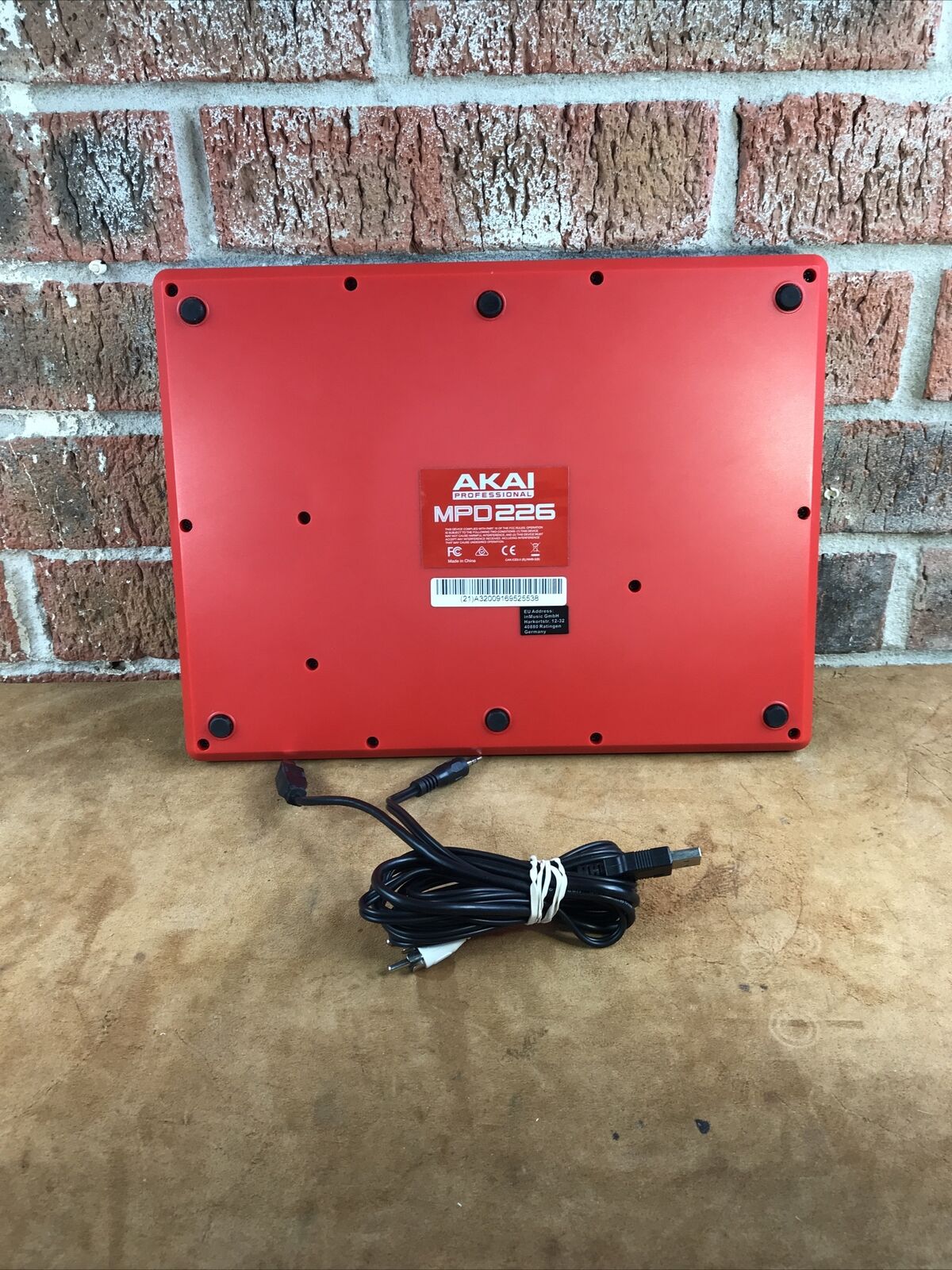 Akai professional mpd226 - Fresh Stock Dated December 2025