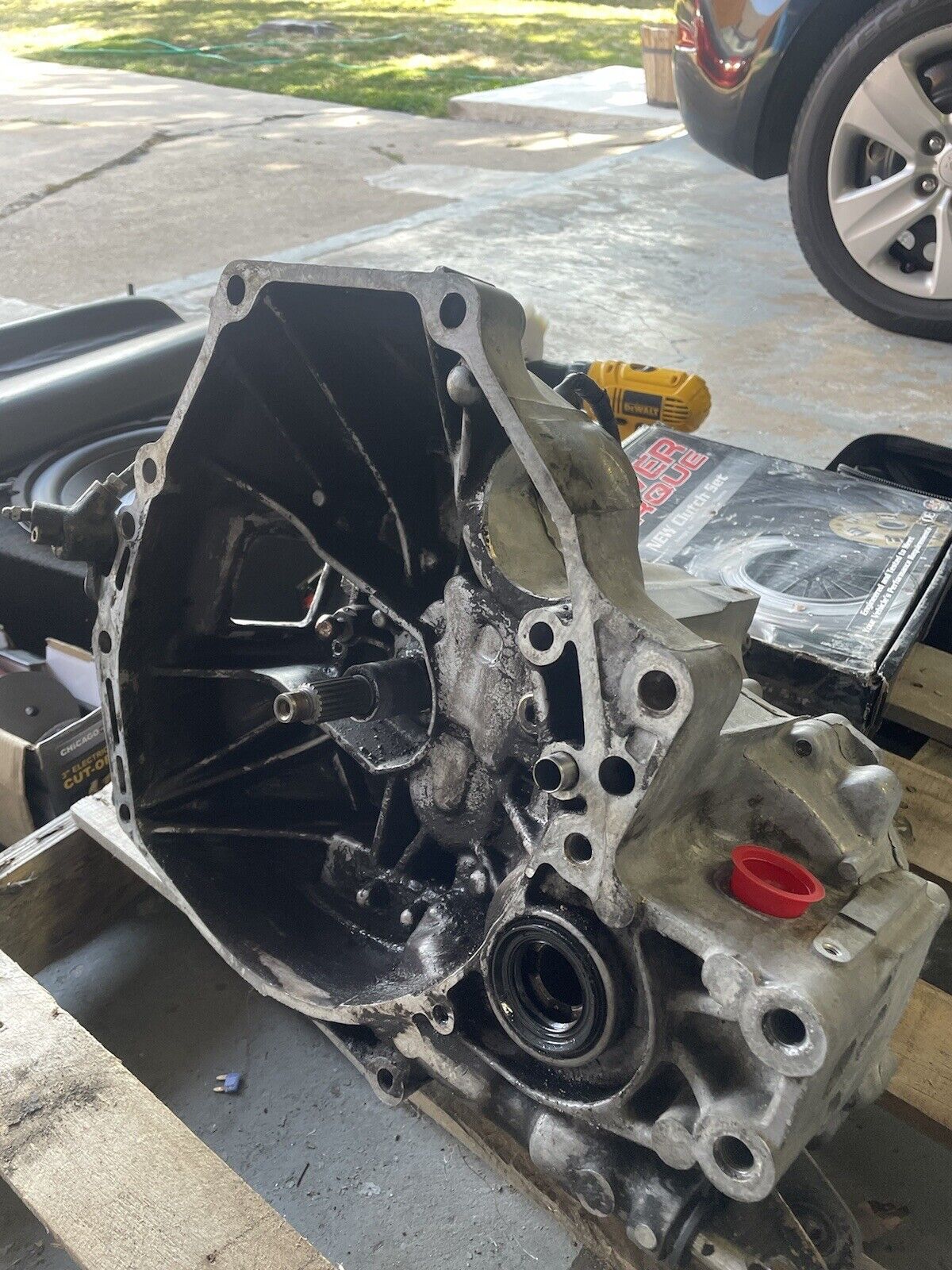 92-95 Honda Civic EX / SI Manual Transmission - 5 Speed - VTEC D16Z6 - Fresh Stock Dated December 2025