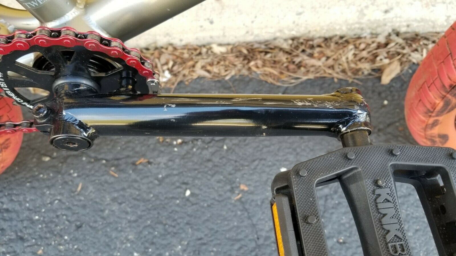 2013 Kink Curb BMX - Fresh Stock Dated December 2025