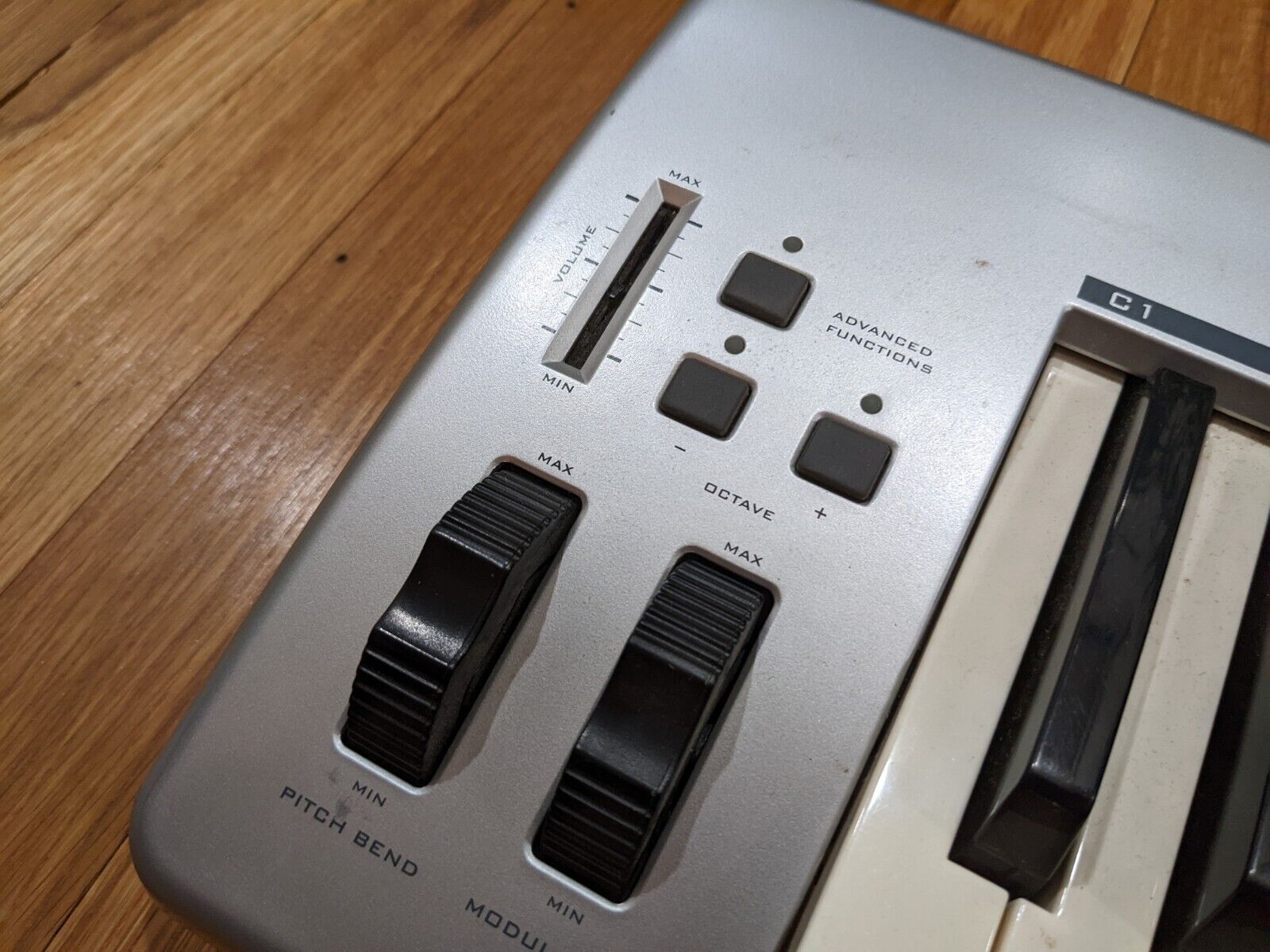 M-Audio Keystation 49e Midi USB Keyboard Controller used - Fresh Stock Dated December 2025