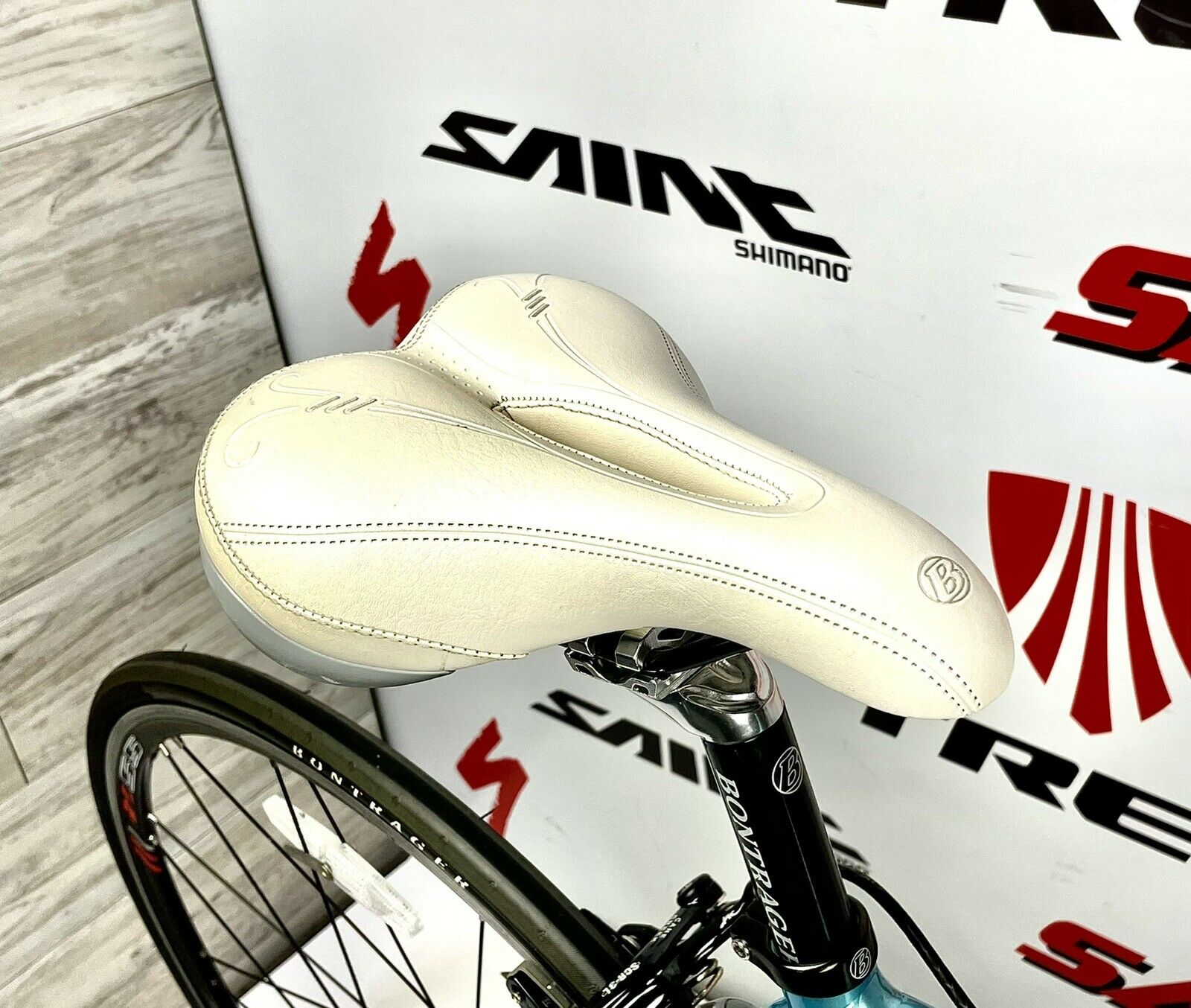 Trek Pilot 2.1 Alpha Aluminum WSD Satellite Plus Carbon Forks - Fresh Stock Dated December 2025