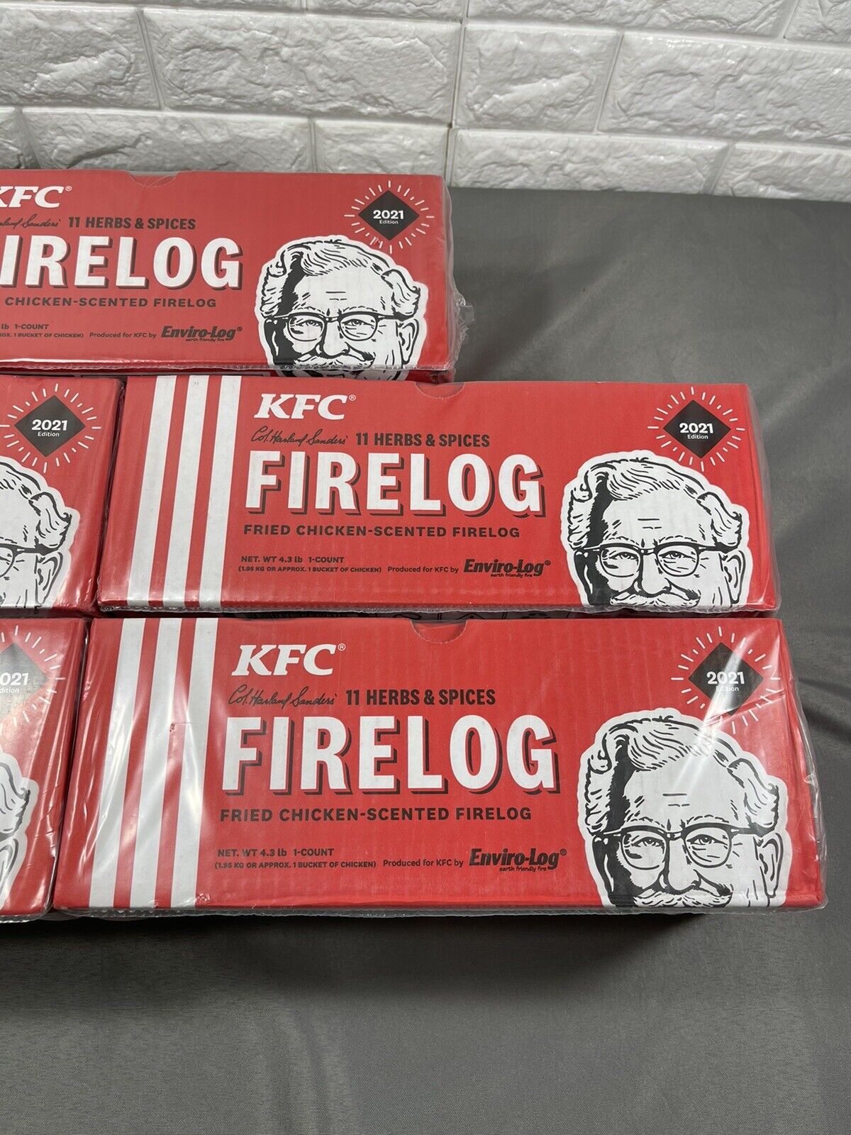 4 KFC FIRE LOGS ENVIROLOG NEW in Box Kentucky Fried Chicken 11 Herbs and Spices - Fresh Stock Dated January 2026
