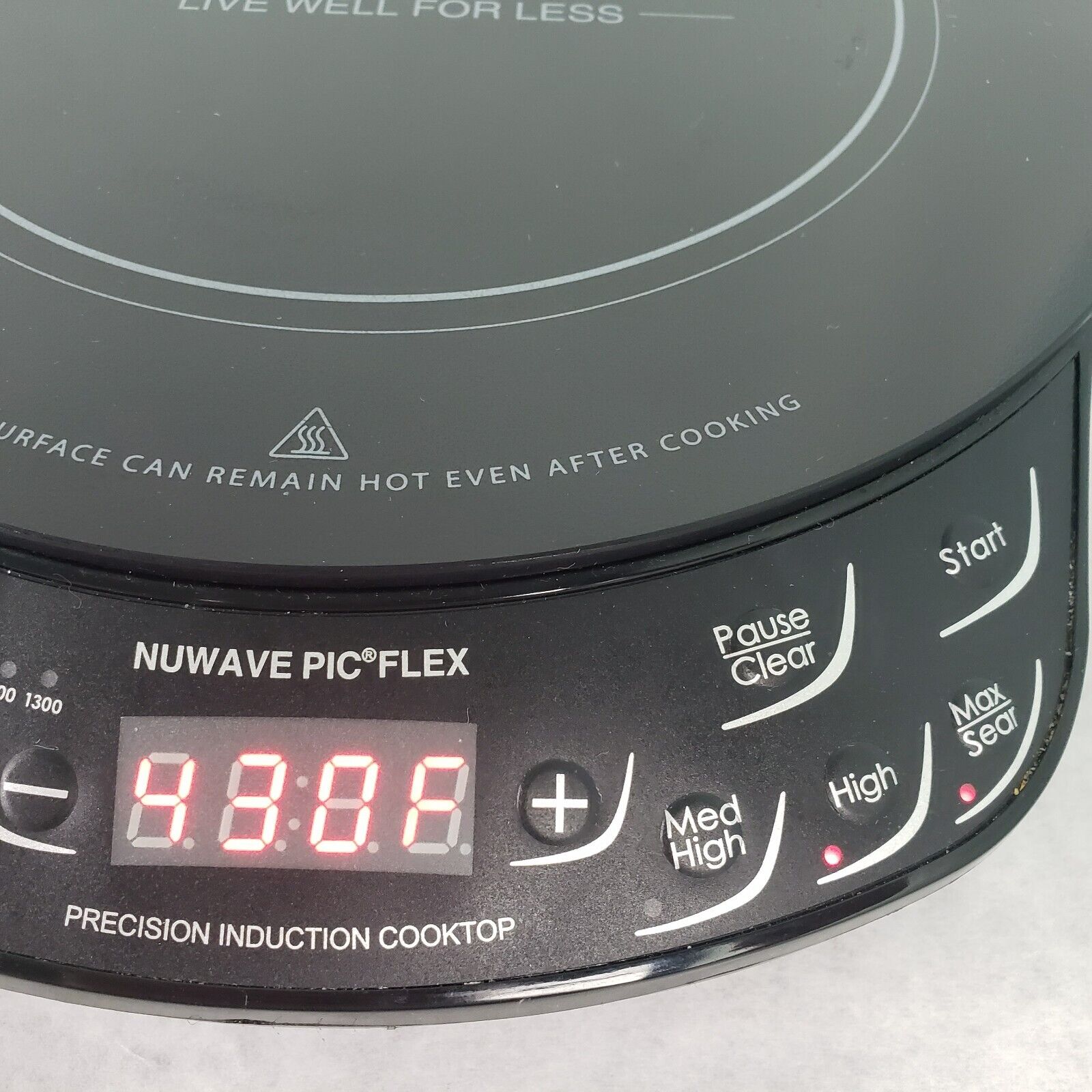 Nuwave Precision Induction Cooktop Flex Black 30532 Precise Temperature 1300W - Fresh Stock Dated February 2026