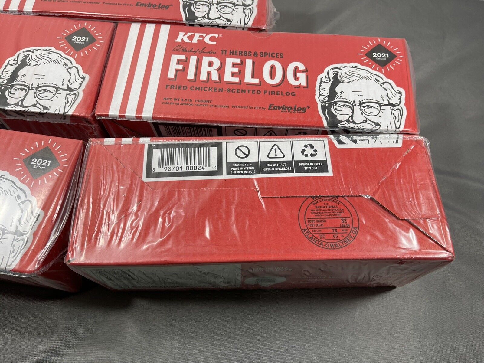 4 KFC FIRE LOGS ENVIROLOG NEW in Box Kentucky Fried Chicken 11 Herbs and Spices - Fresh Stock Dated January 2026