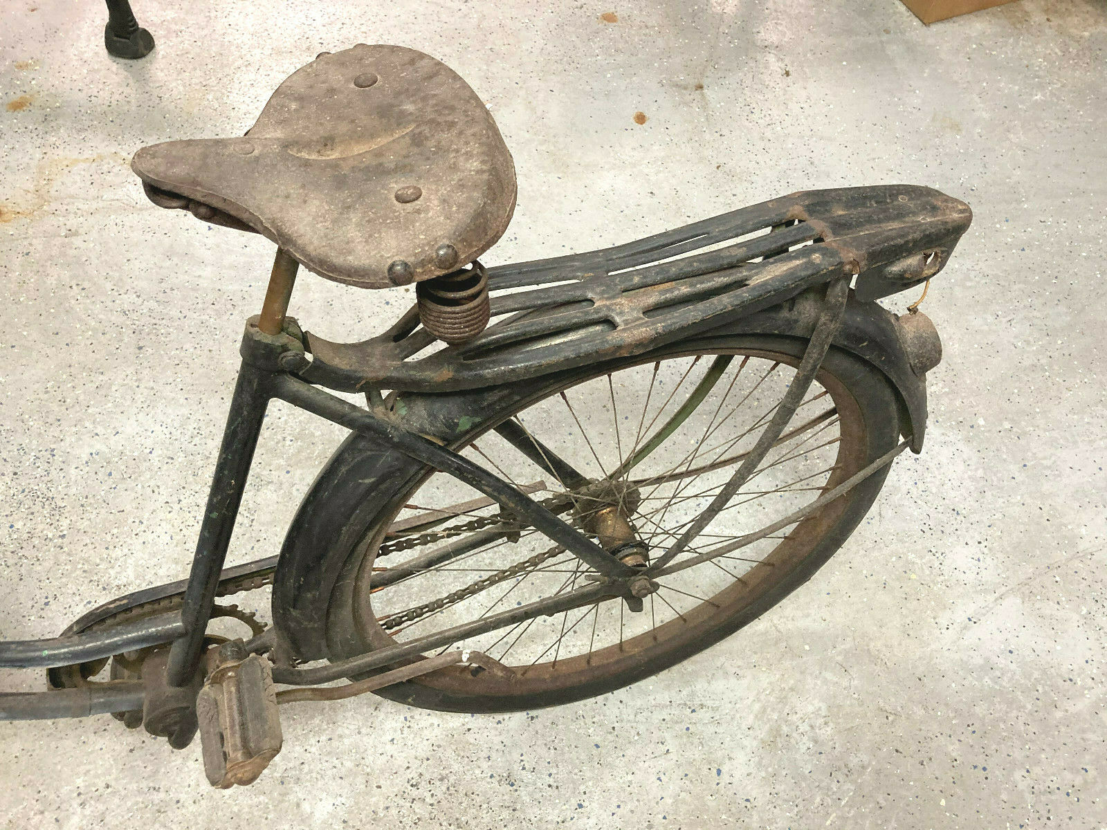 Western Flyer skip-tooth step thru bike with fenders and rack - Fresh Stock Dated January 2026