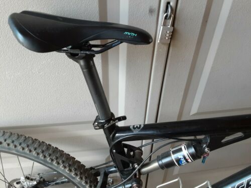 Santa Cruz Blur Full Suspension 17