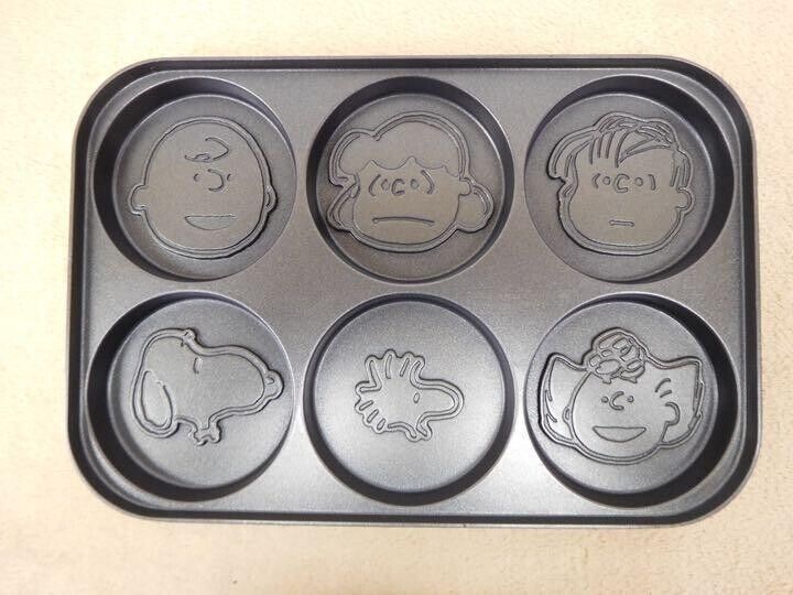 BRUNO Snoopy Compact Hot Plate Peanuts 3 Plates Takoyaki, Pancake, Flat Plates - Fresh Stock Dated February 2026