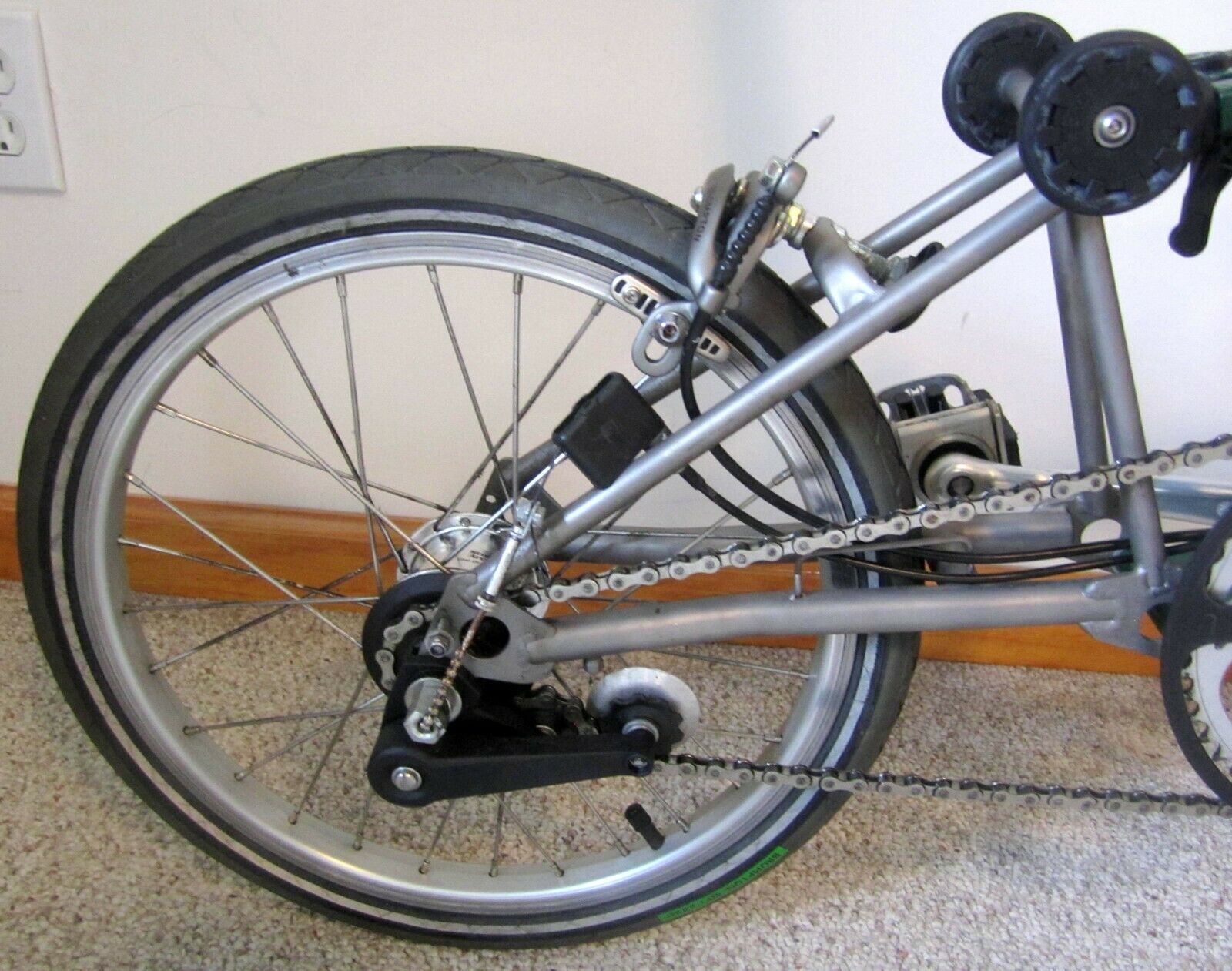 Brompton Superlight Titanium Folding Bike M3LX – 2000 Racing Green - Very Nice - Fresh Stock Dated December 2025