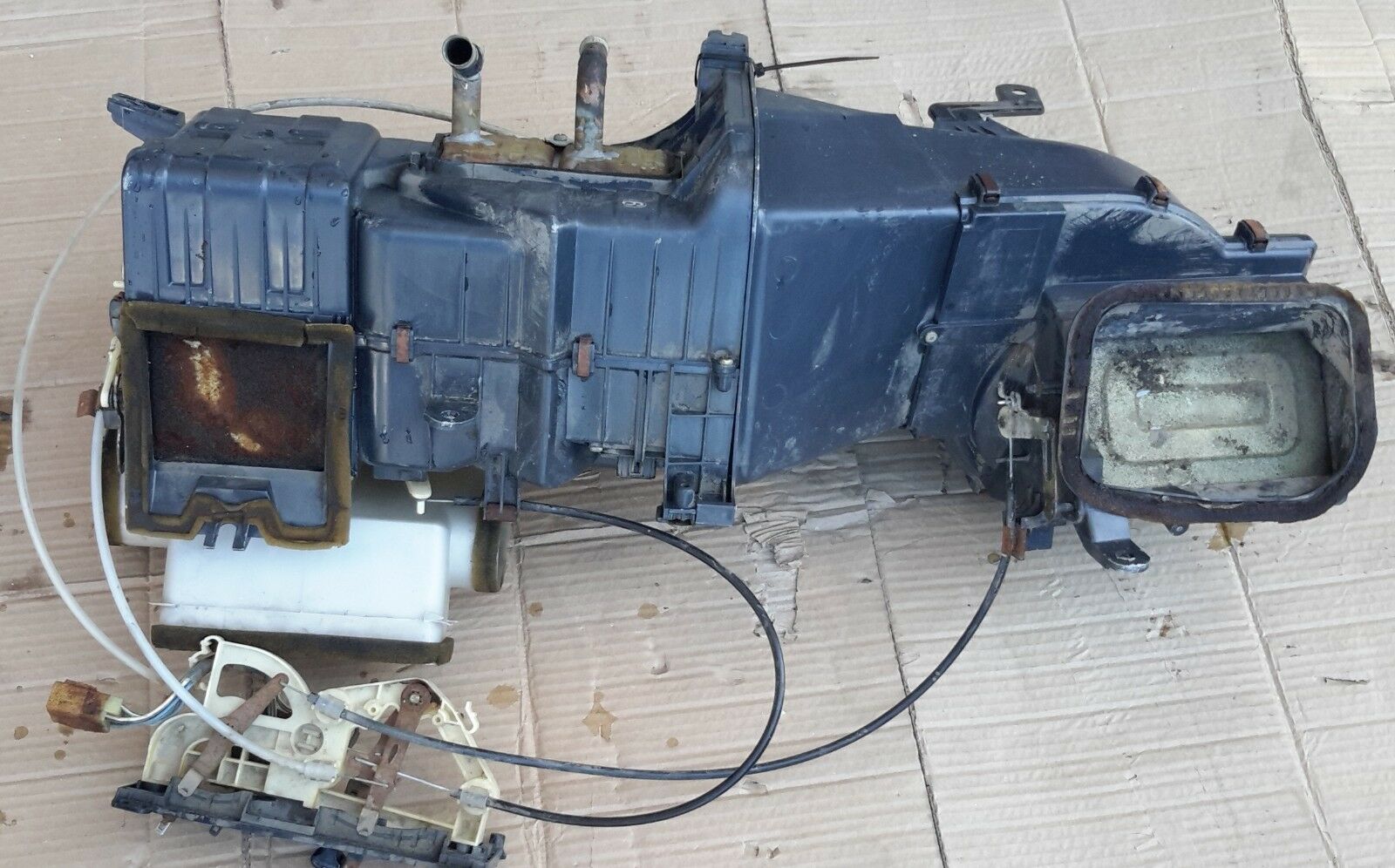 Toyota Tercel AL25 4WD Model 1982 88 3A 1,5cc complete heater - Fresh Stock Dated December 2025