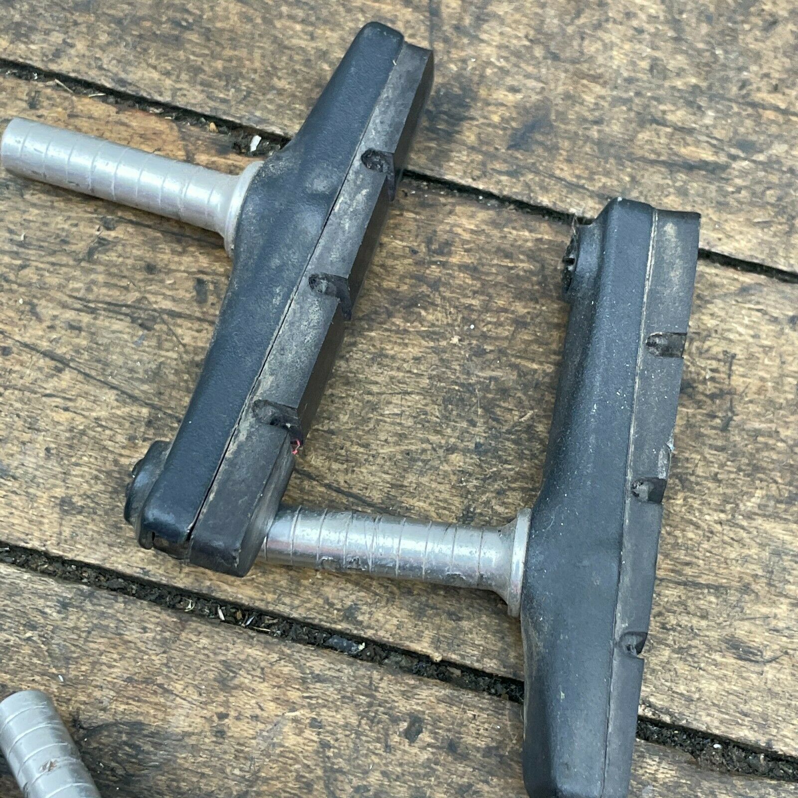 Shimano Deore XT Brake Pads BR-M737 Vintage Shoes Post (4) Set - Fresh Stock Dated December 2025