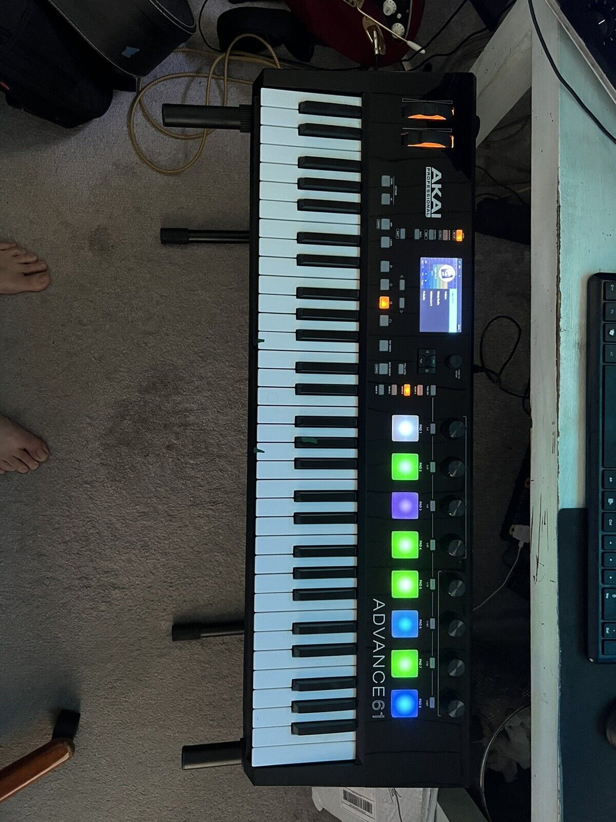 Akai Advance 61 MIDI Keyboard Synthesizer Piano Great Condition - Fresh Stock Dated December 2025