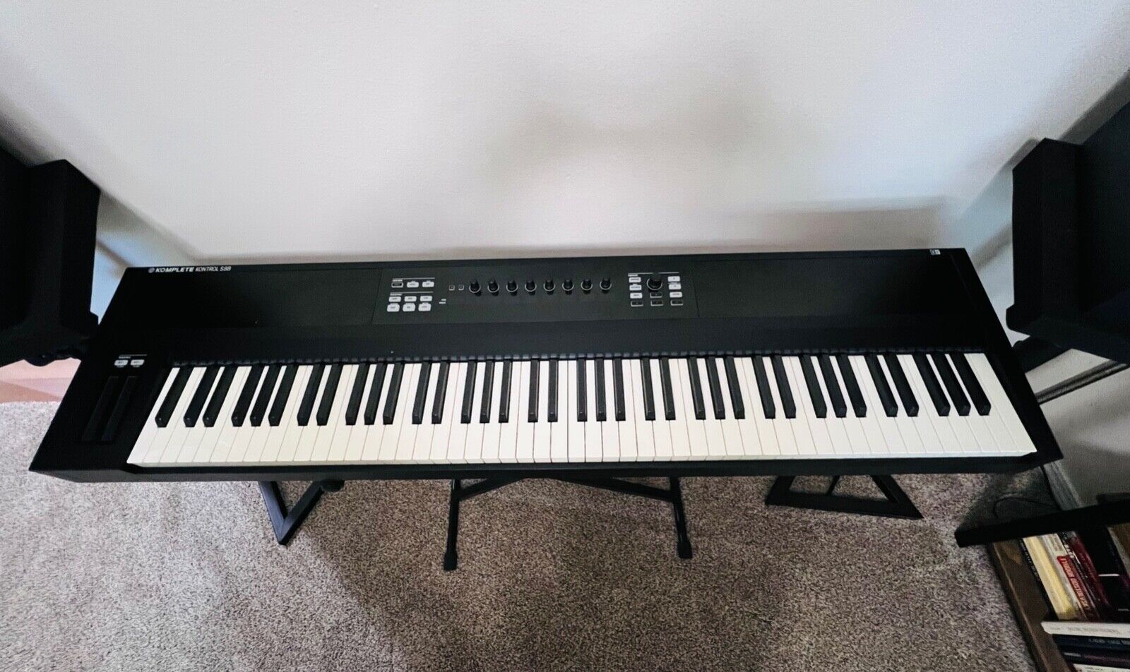 Native Instruments Komplete Kontrol S88 Keyboard - Fresh Stock Dated December 2025