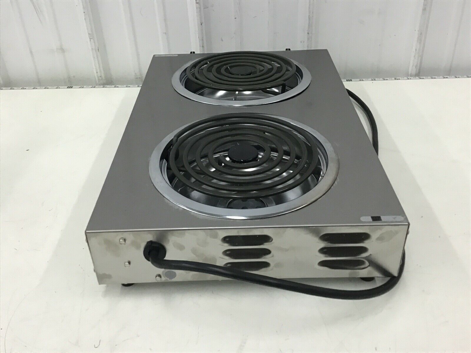 CADCO CDR - 2TFB Front-to-Back Two Burner Portable Hot Plate - Fresh Stock Dated February 2026