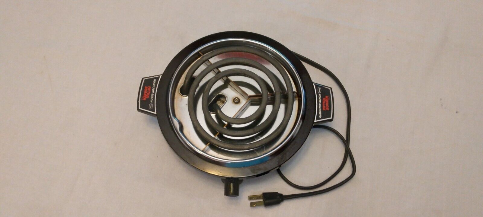 Vintage Hamilton Beach Fifth Burner Portable Hot Plate Model 812-2 - Fresh Stock Dated February 2026