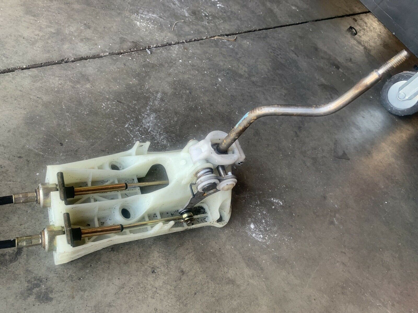 1997-2001 Honda CRV 5 speed manual awd shifter and cables  rd1 b20 - Fresh Stock Dated December 2025
