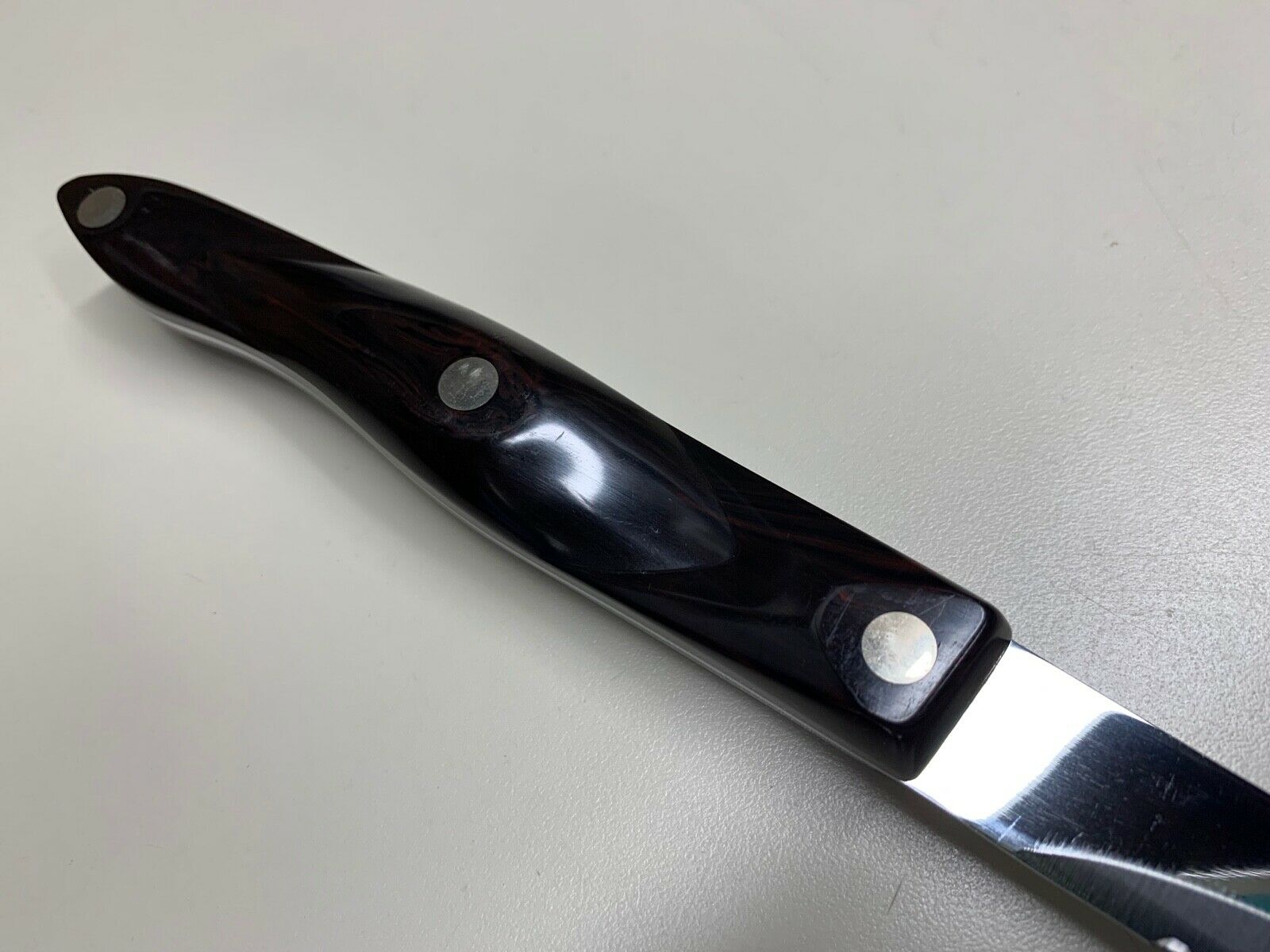 CUTCO CLASSIC HANDLE CARVER KNIFE 1723 USA **VERY NICE CONDITION** - Fresh Stock Dated January 2026