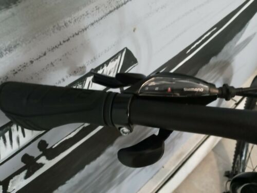 Diamond back mountain bicycle - Fresh Stock Dated December 2025