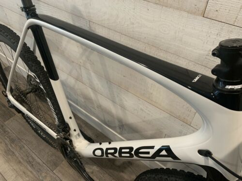 2019 Orbea Terra CX Gravel Bike - Fresh Stock Dated December 2025