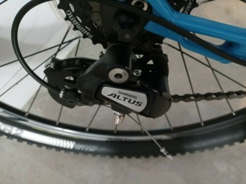 Diamond back mountain bicycle - Fresh Stock Dated December 2025