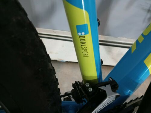 Diamond back mountain bicycle - Fresh Stock Dated December 2025