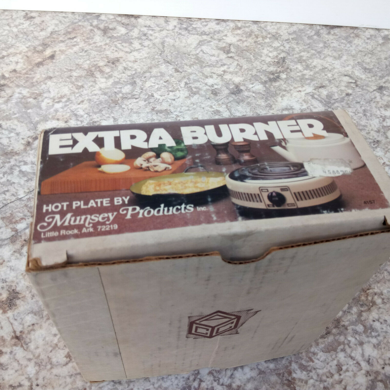 Vintage Munsey Model FB-1 Extra Burner Hot Plate 1100 Watts 120V US Made + Box - Fresh Stock Dated February 2026