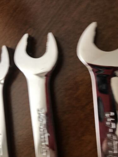 Snap-On 6 Pc Steak Knife Set w/ Wood Storage Block - Fresh Stock Dated January 2026