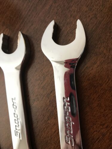 Snap-On 6 Pc Steak Knife Set w/ Wood Storage Block - Fresh Stock Dated January 2026