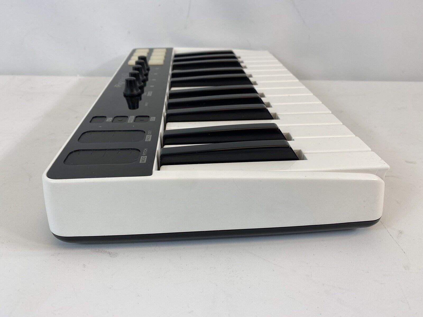 IK Multimedia iRig Keys I/O 25 Keyboard Controller - Fresh Stock Dated December 2025
