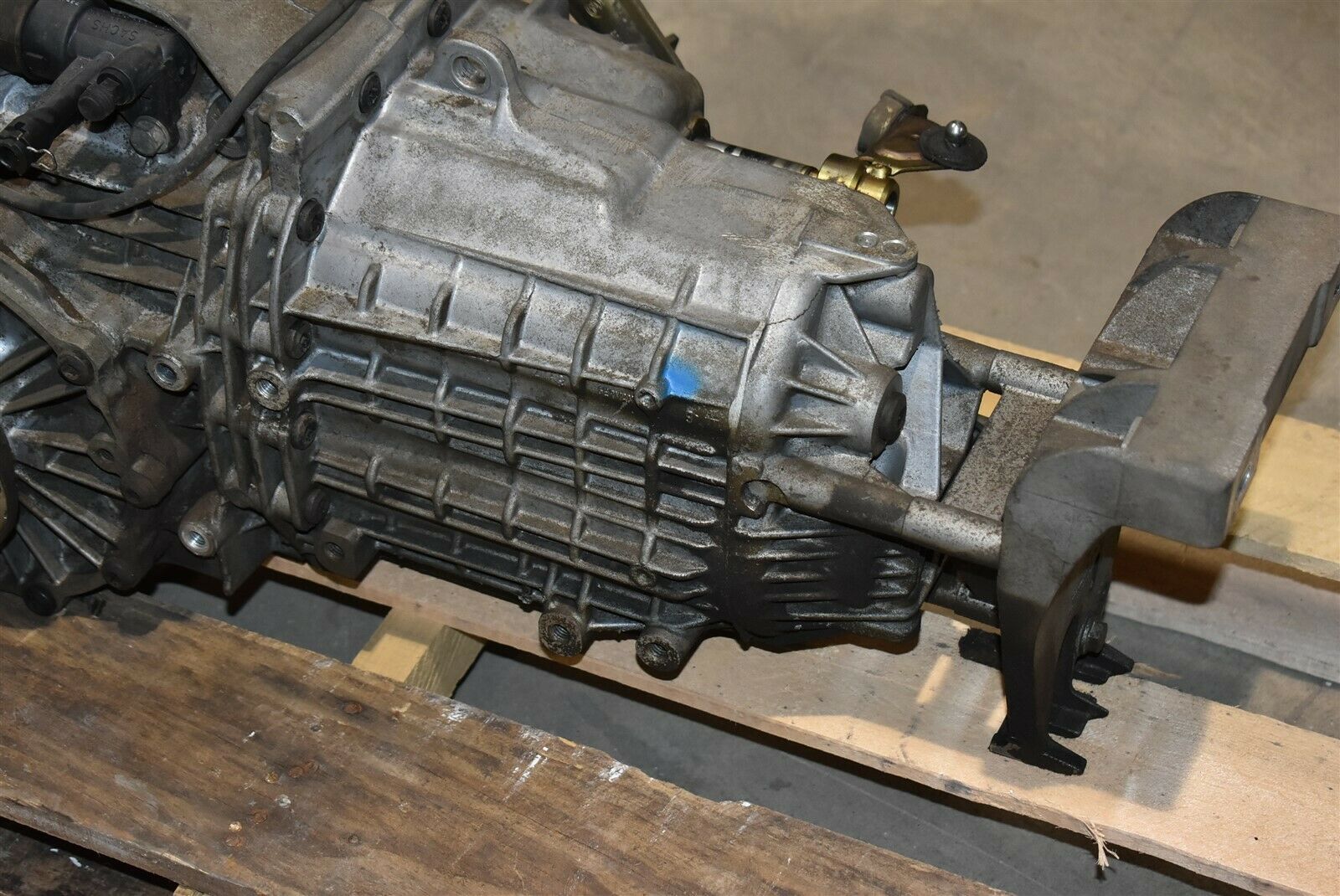 01-04 Porsche 986 Boxster 2.7L Manual Transmission Assembly Rwd 5 Speed Aa6741 - Fresh Stock Dated December 2025