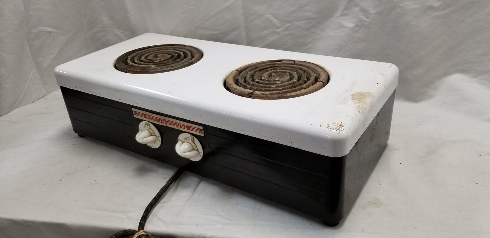 Vintage 1940s WESTINGHOUSE 2-Burner Black White HotPlate Stove Top Tested ^ - Fresh Stock Dated February 2026