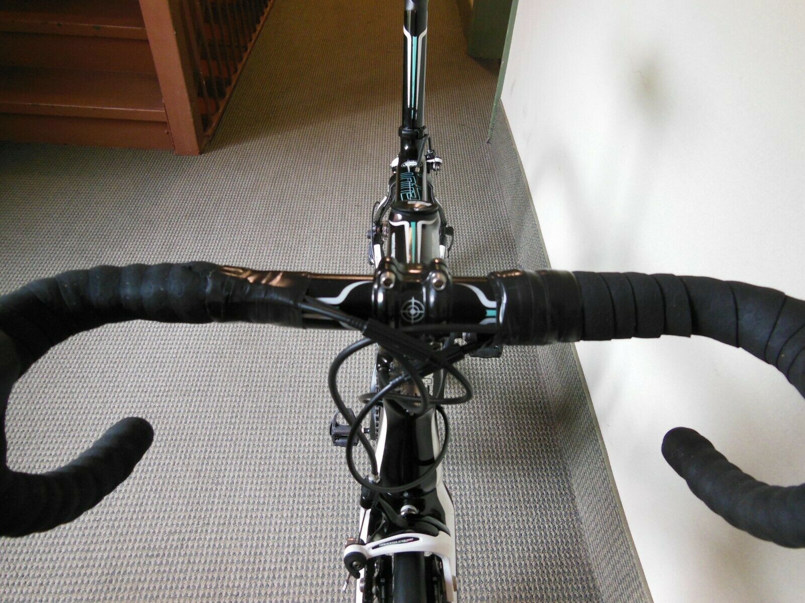 BIANCHI INTENSO BIKE CARBON FIBER MEDIUM FOR RIDERS UP TO 5' 8 FEET HIGH - Fresh Stock Dated December 2025