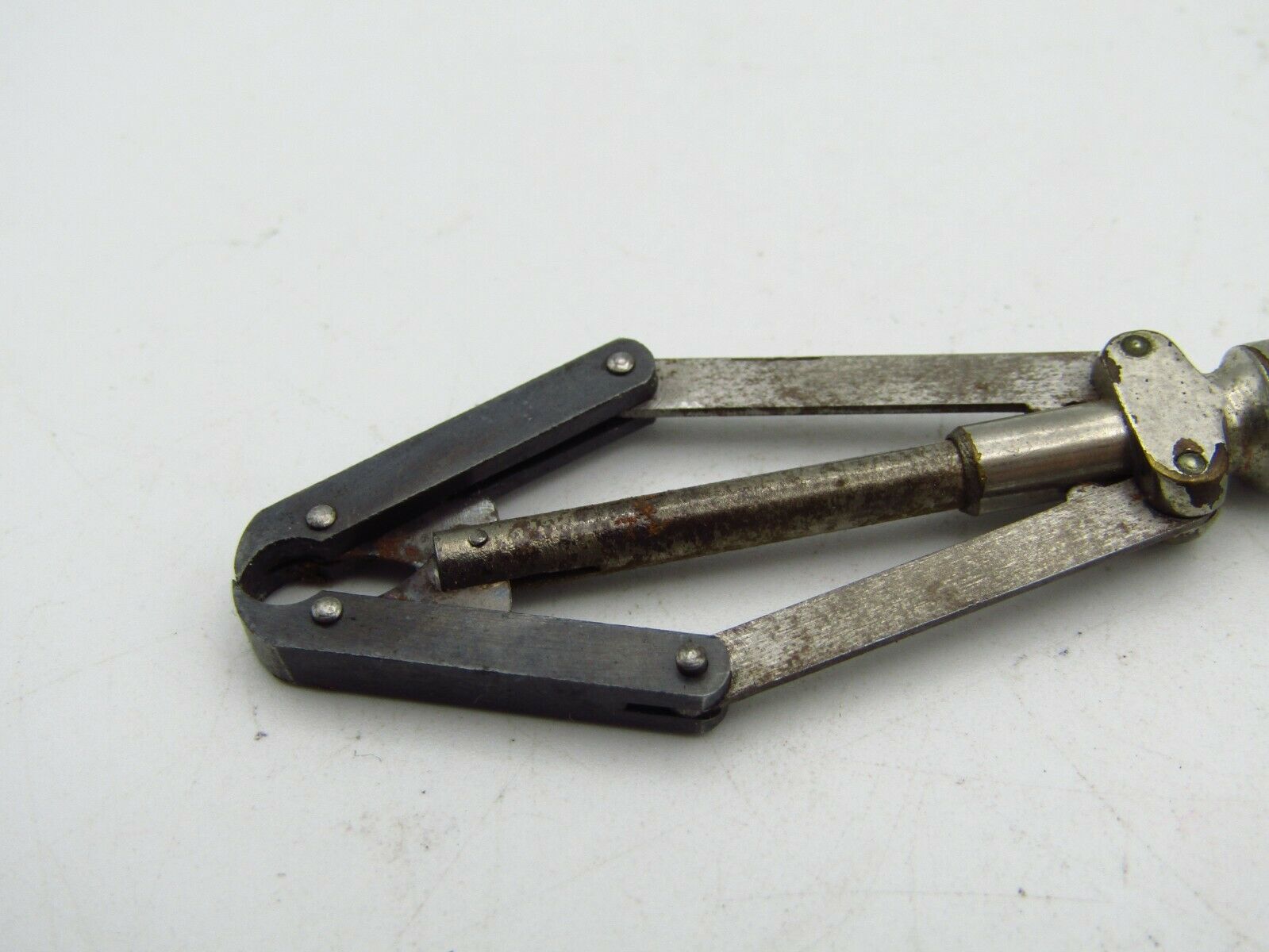 KENDRICK & DAVIS K & D WATCH HAND PULLER #31 MARKED APR 1900 WATCHMAKER TOOL w2 - Fresh Stock Dated December 2025