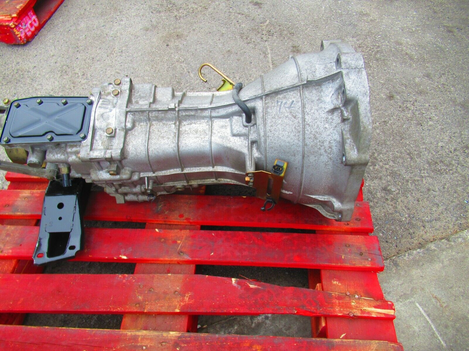 JDM NISSAN 350Z 6 SPEED TRANSMISSION CD01 INFINITI G35 6 SPEED GEARBOX 350Z VQ35 - Fresh Stock Dated December 2025
