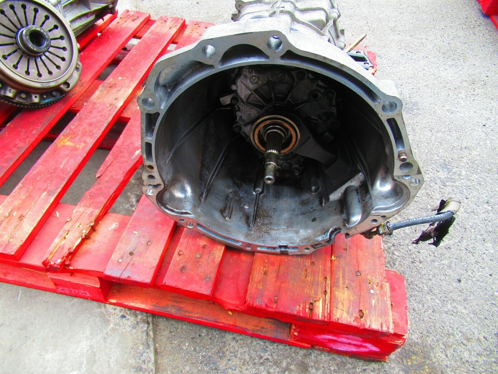 JDM NISSAN 350Z 6 SPEED TRANSMISSION CD01 INFINITI G35 6 SPEED GEARBOX 350Z VQ35 - Fresh Stock Dated December 2025