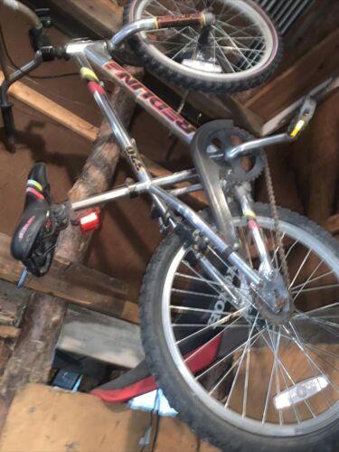 Redline Vintage 320 Boys Bmx Bike For Parts Or Fix Complete Bike - Fresh Stock Dated December 2025
