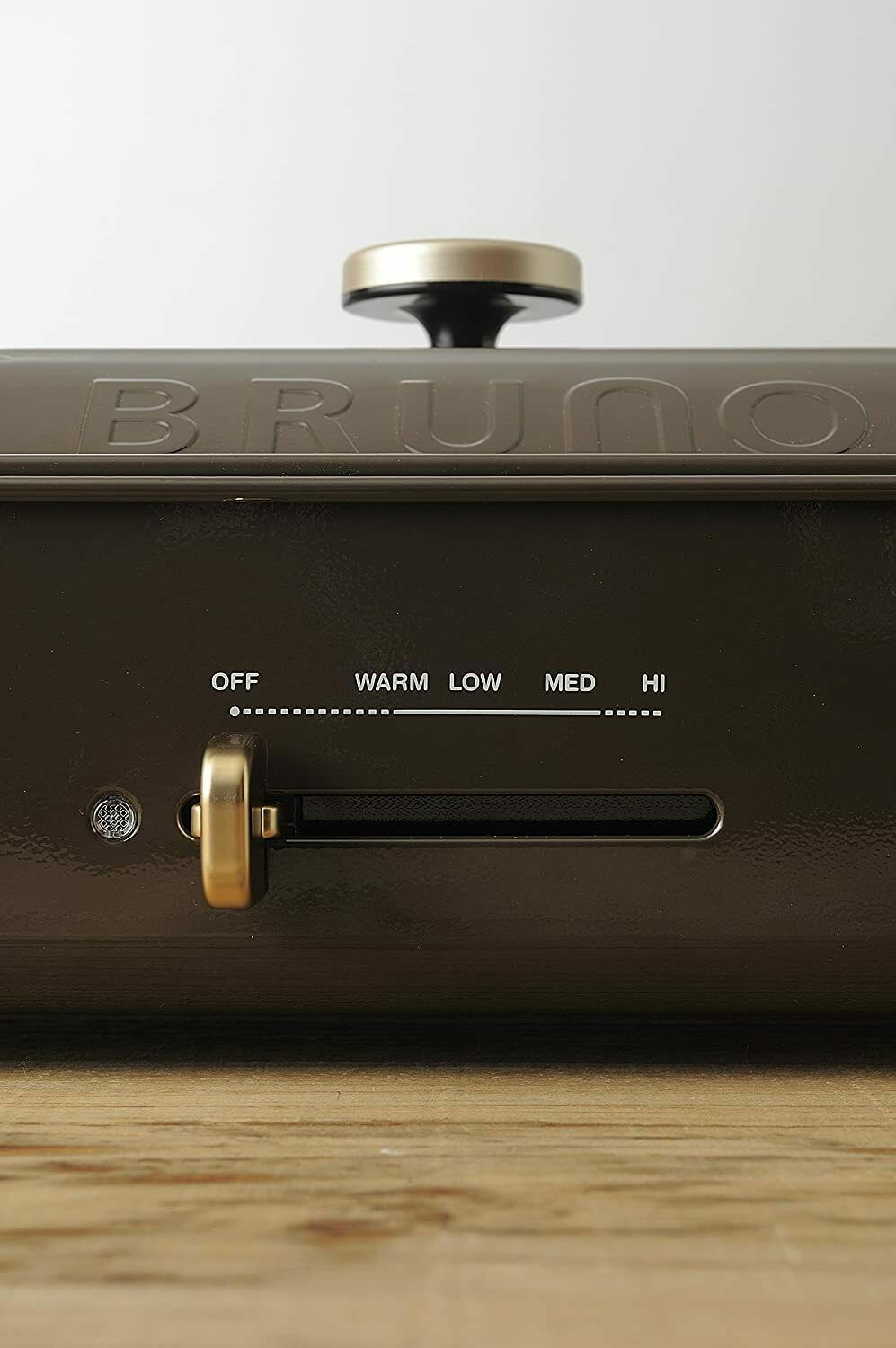 BRUNO BRUNO Compact Hot Plate Moomin + 3 Plates - Fresh Stock Dated February 2026