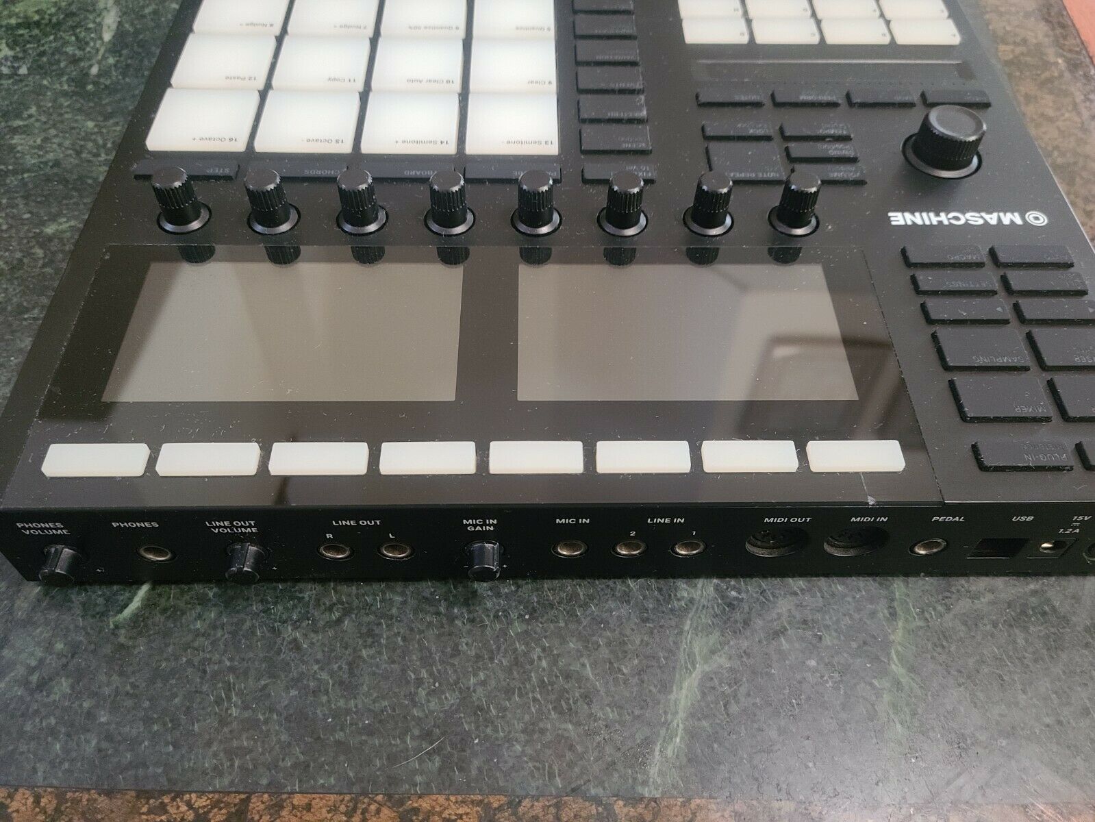 native instruments maschine mk3 drum controller NO SOFTWARE. Comes with USB - Fresh Stock Dated December 2025
