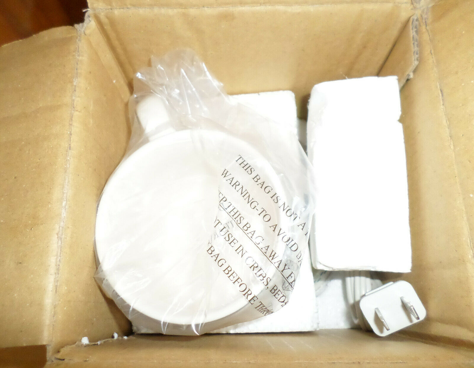 LET IT SNOW CERAMIC BEVERAGE WARMER WITH 10.5 OZ. CERAMIC MUG, ON/OFF SWITCH - Fresh Stock Dated February 2026