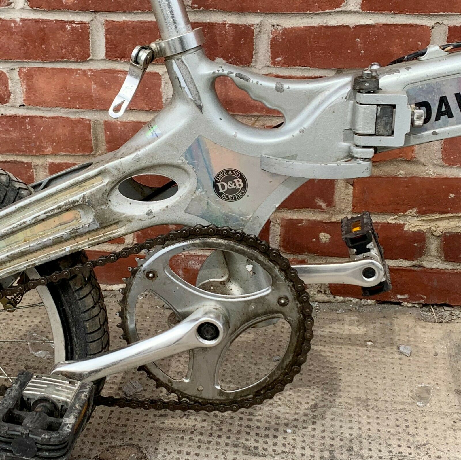 Dave & Buster's Folding Bicycle **Pick Up ONLY** - Fresh Stock Dated December 2025