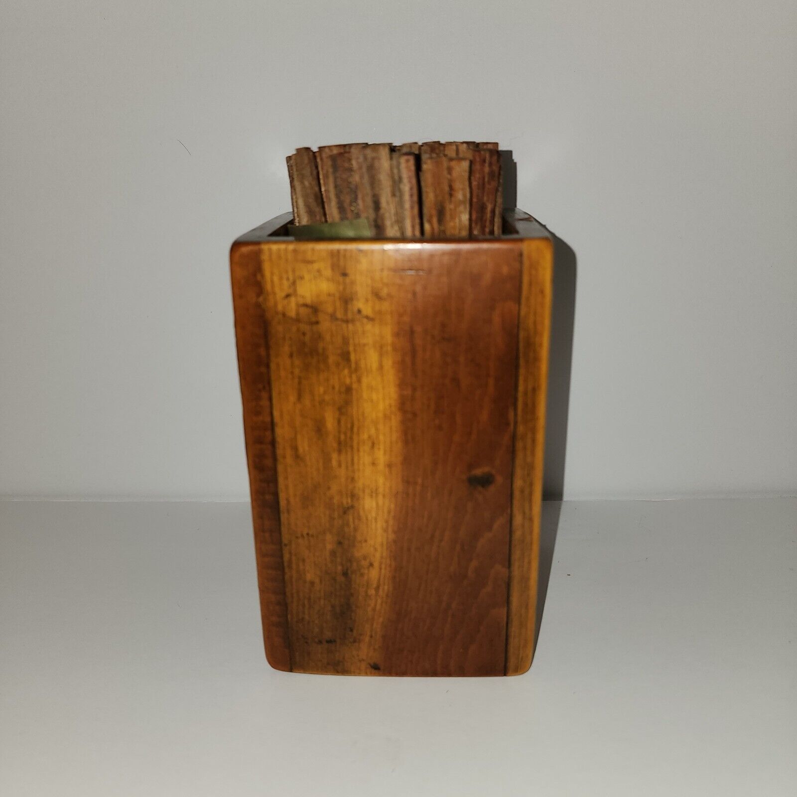 Vintage Heart Pine Fire Starter, Old Fashioned Light Wood in Handmade Wooden Box - Fresh Stock Dated December 2025