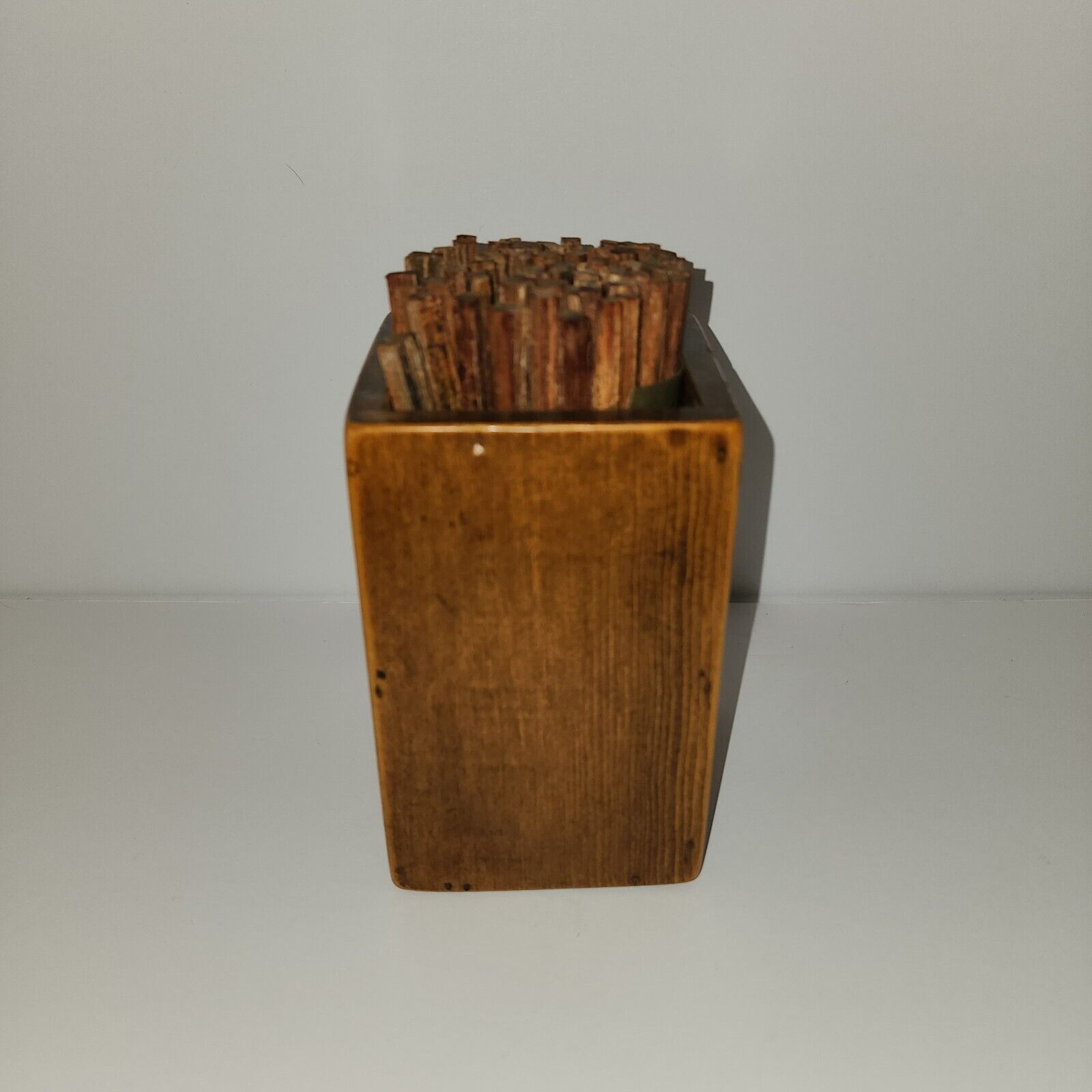 Vintage Heart Pine Fire Starter, Old Fashioned Light Wood in Handmade Wooden Box - Fresh Stock Dated December 2025