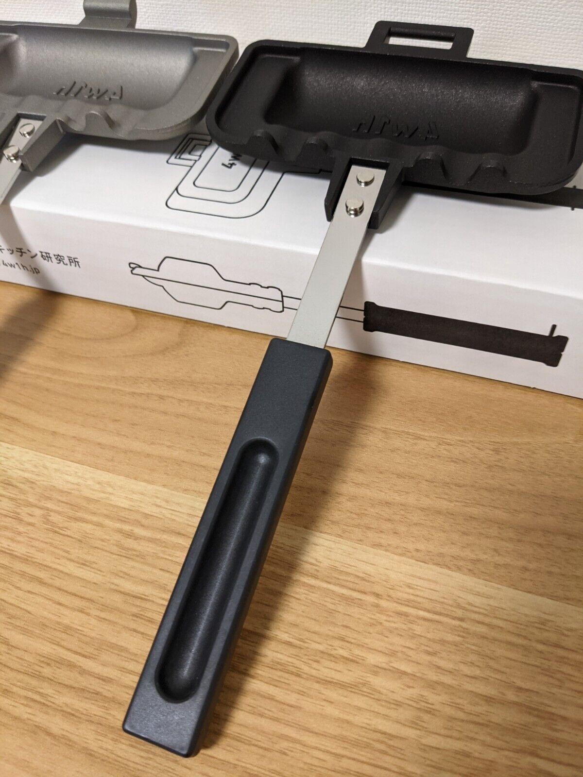 4W1H Hot Sand Solo Hot Sandwich Toaster Tsubame Sanjo Kitchen NEW JAPAN - Fresh Stock Dated February 2026