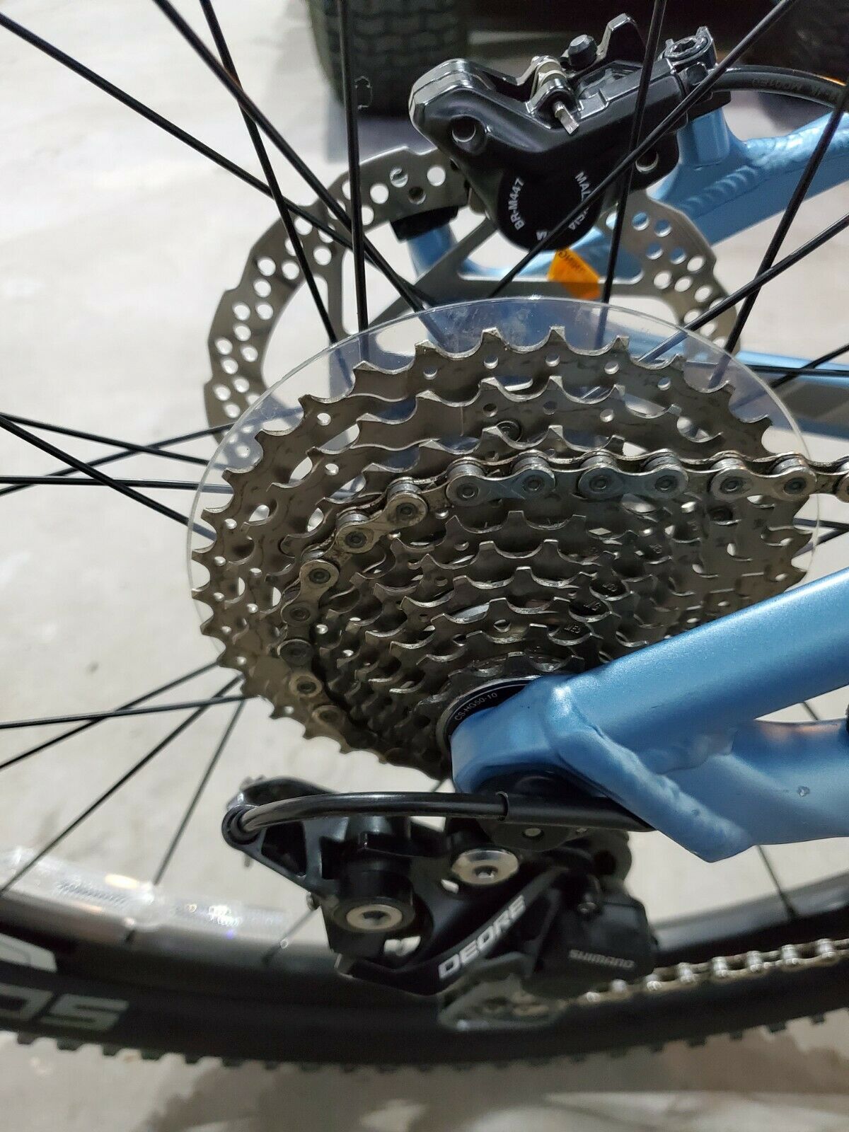 LIV LUST 2 BY GIANT SIZE MEDIUM RIDDEN LESS THAN 20 MILES EXCELLENT/NEW CONDITON - Fresh Stock Dated December 2025