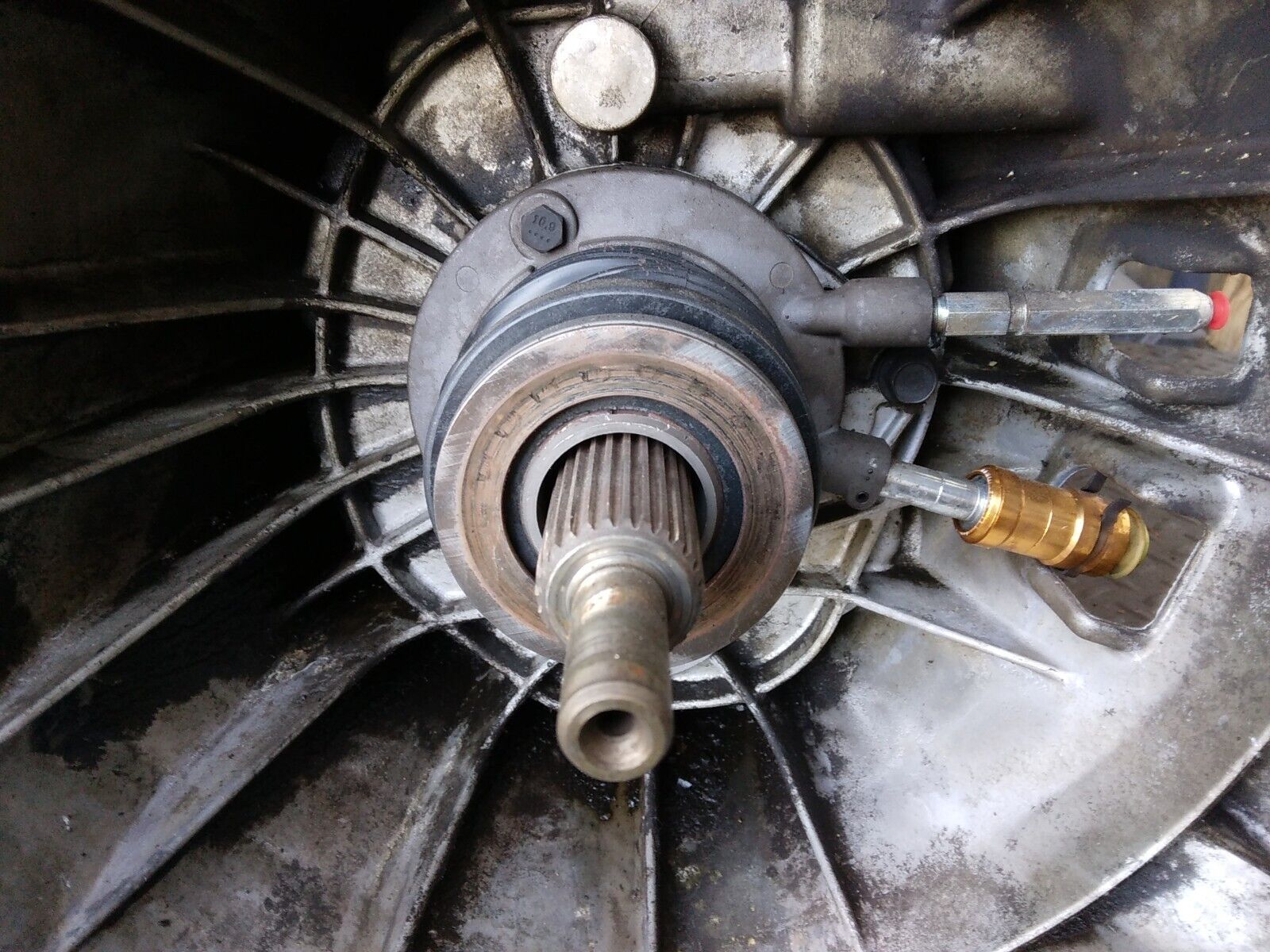 2000-2003 S10 / S15 / Sonoma Pickup 2.2L 4x2 Manual 5 Speed Transmission Gearbox - Fresh Stock Dated December 2025