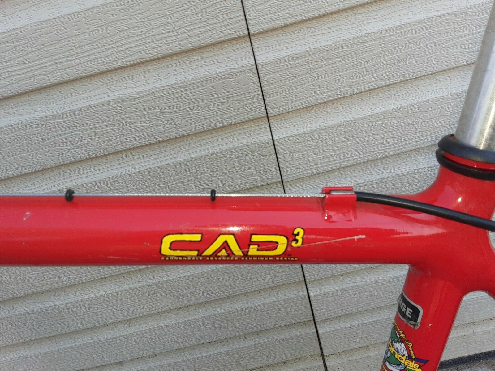 Cannondale F1000 Caad3 Design, Red, Fatty Headshok D lockout. Large (18 inch) - Fresh Stock Dated December 2025