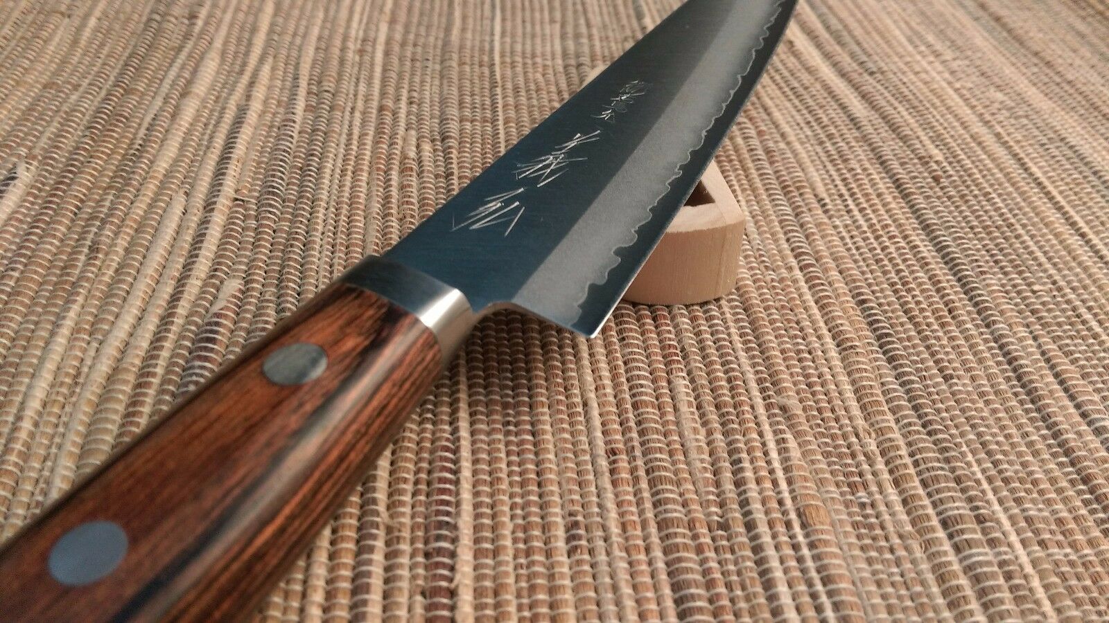 Sakai Japanese Kitchen Knives: Yoshihiro Gold Knife: VG-1 Petty knife USA - Fresh Stock Dated January 2026