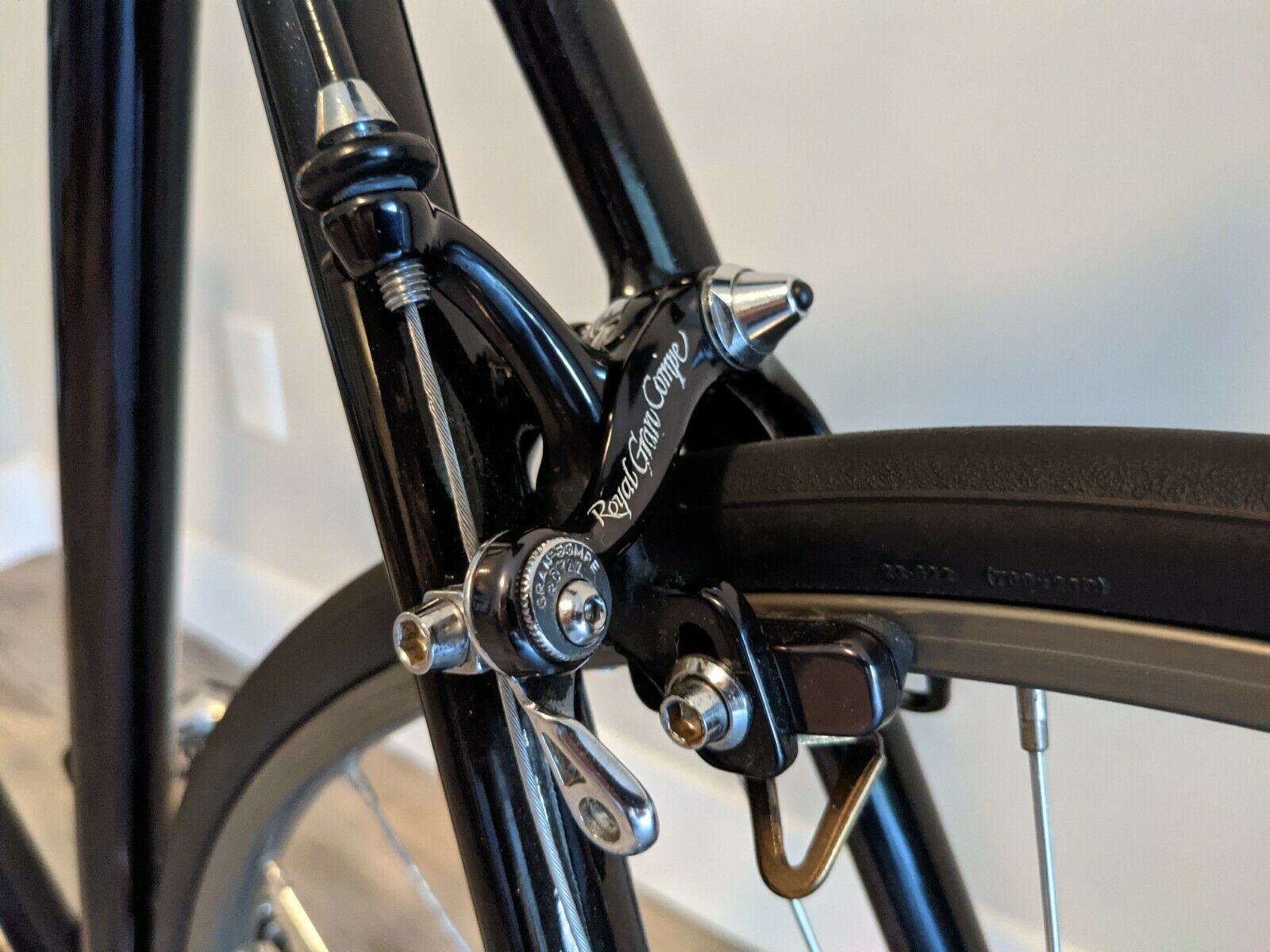 Cannondale Black Lightning - 1987 - AMAZING condition!! 95% Original and Vintage - Fresh Stock Dated December 2025