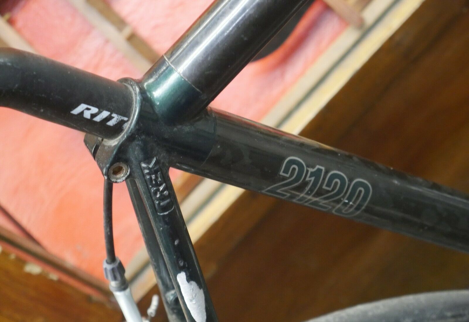 Trek 2120 carbon ZX SERIES grey/green color 30 speed Shimano 105 pre owned - Fresh Stock Dated January 2026