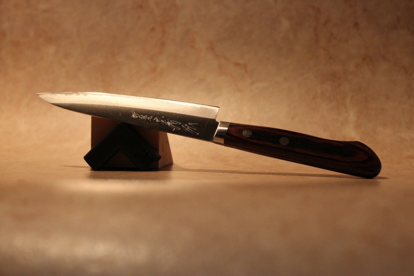 Sakai Japanese Kitchen Knives: Yoshihiro Gold Knife: VG-1 Petty knife USA - Fresh Stock Dated January 2026